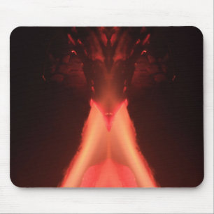 Ein Vulkan des Feuers Mousepad