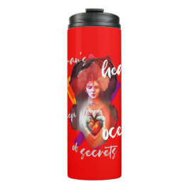 Ein weibliches Herz rot Thermosbecher