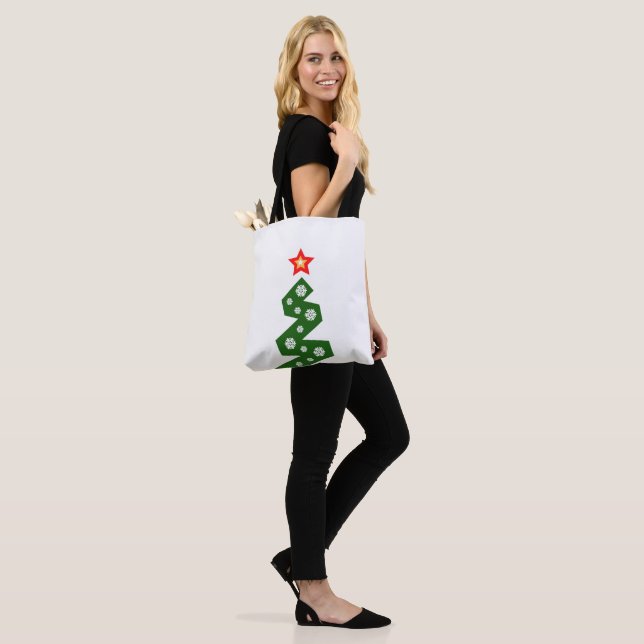 Ein Weihnachtsbaum (Am Model)