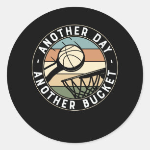 Ein weiterer Tag Basketball-Design Runder Aufkleber