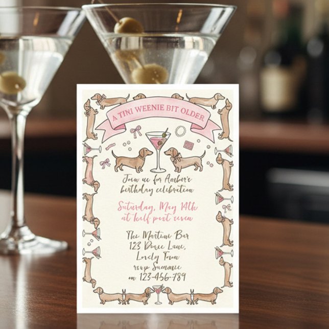 Ein winzig kleines bisschen älterer Dachshund Mart Einladung (Tini Weenie Bit Older birthday invite with dachshund weiner dogs and martini glasses)