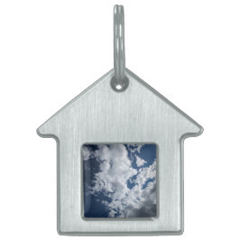 Ein Wolkenabschnitt Tiermarke