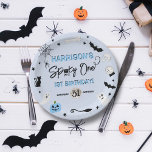 Ein wunderschöner! Jungs Halloween 1. Geburtstags- Pappteller<br><div class="desc">Feiern Sie stilvoll mit diesen trendigen 1. Geburtstag Party Papier-Tellern. Dieses Design lässt sich leicht mit Ihrer speziellen Veranstaltungssprache personalisieren und Ihre Gäste werden begeistert sein,  wenn sie diese fabelhaften Teller sehen. Matching-Elemente finden Sie in der Auflistung.</div>