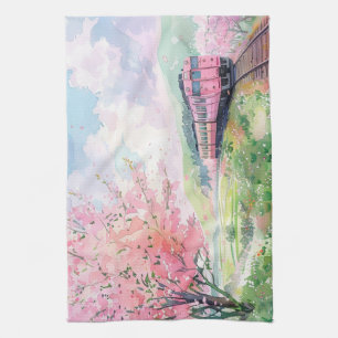 Ein Zug im Frühling Geschirrtuch