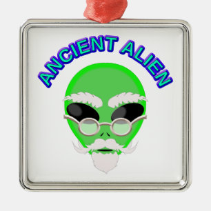 Eine alte Alien Ornament Aus Metall