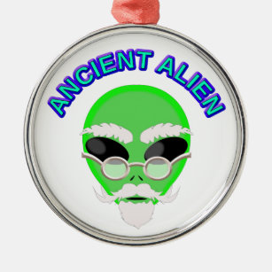 Eine alte Alien Silbernes Ornament