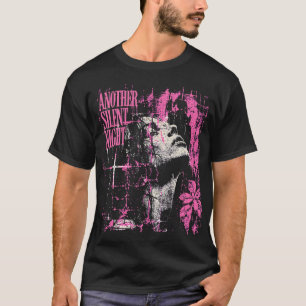 EINE ANDERE STILLE NACHT — Pink Gothic T-Shirt