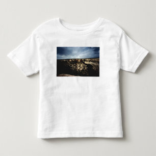 Eine Ansicht der umgebenden Landschaft Kleinkind T-shirt