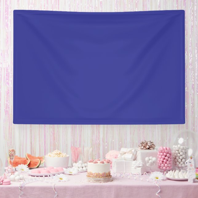 eine blaue Wand mit Uhr Banner (Party)