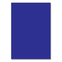 eine blaue Wand mit Uhr