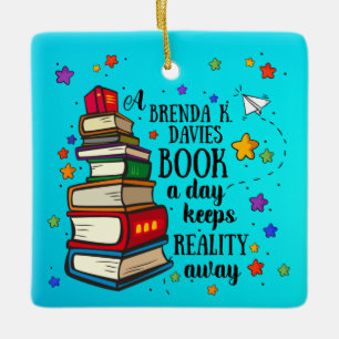 Eine Brenda K Davies Buch für einen Tag Behalte Re Keramikornament