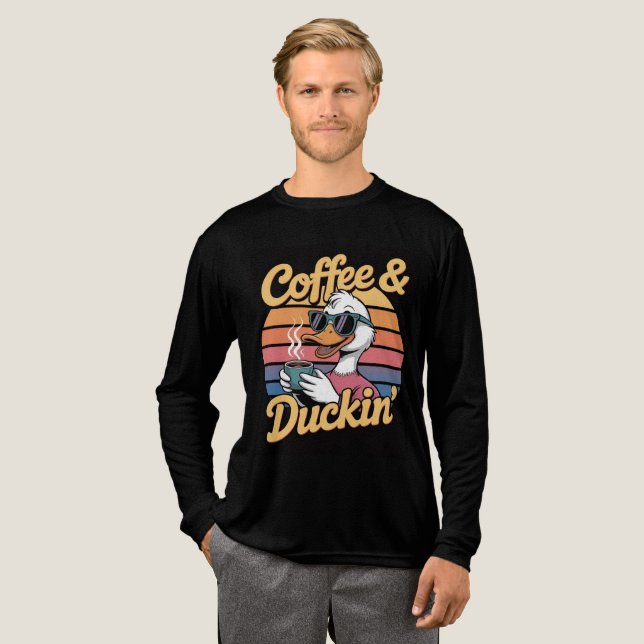 Eine coole Ente mit Sonnenbrille und einer Tasse K Tri-Blend Shirt (Volle Vorderseite)
