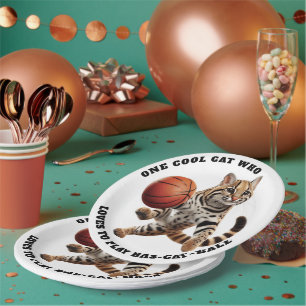 Eine coole Katze, die gerne Bas-Cat-Ball spielt Pappteller