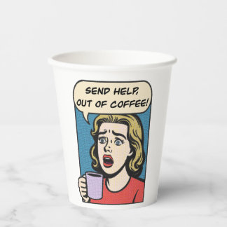 Eine Dame braucht ihren Kaffee, um Hilfe aus dem K Pappbecher
