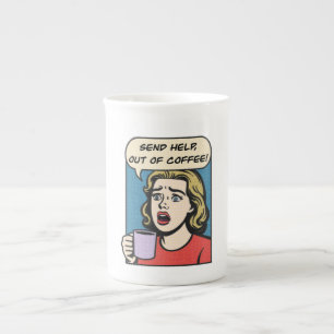 Eine Dame braucht ihren Kaffee, um Hilfe aus dem K Prozellantasse