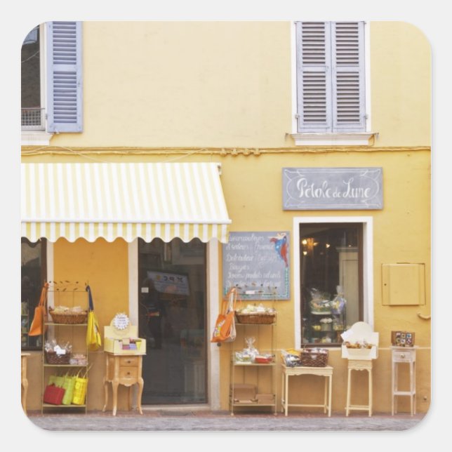 Eine Einkaufsstraße in der Altstadt Quadratischer Aufkleber (Vorderseite)