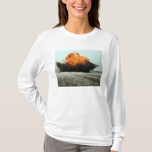 Eine Explosion bricht aus T-Shirt (Vorderseite)