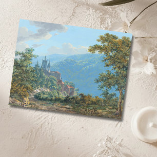 Eine Festung in einer Bergwelt beim Sonnenaufgang Postkarte