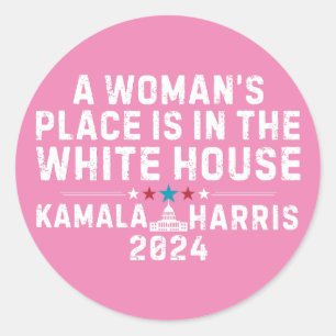 Eine Frau; der Platz ist im Weißen Haus Kamala Ick Runder Aufkleber