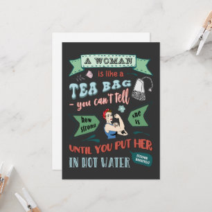 Eine Frau ist wie eine Teebeutel-Grußkarte Einladung