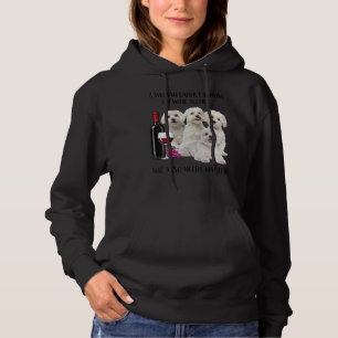 Eine Frau kann nicht allein auf maltesischem Wein Hoodie