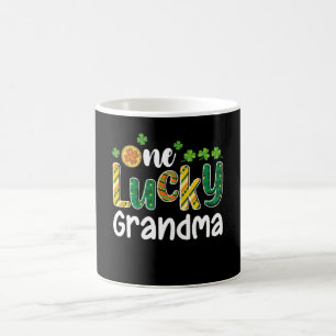 Eine glückliche Oma passende Familie St. Patrick's Kaffeetasse
