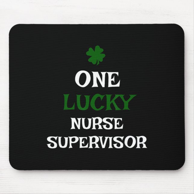 Eine glückliche Stationsleitung St. Patrick's Day  Mousepad (Vorne)