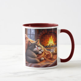 Eine graue Katze, die am Feuer schläft. Tasse