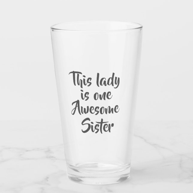 Eine großartige Schwester lustig Glas (Vorderseite)