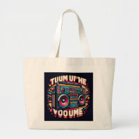Eine große Boom-Box-Grafik mit "Turn Up the Volume