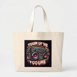 Eine große Boom-Box-Grafik mit "Turn Up the Volume Jumbo Stoffbeutel