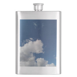 Eine große Wolke Flachmann