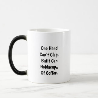 Eine Hand, eine Kaffeetasse