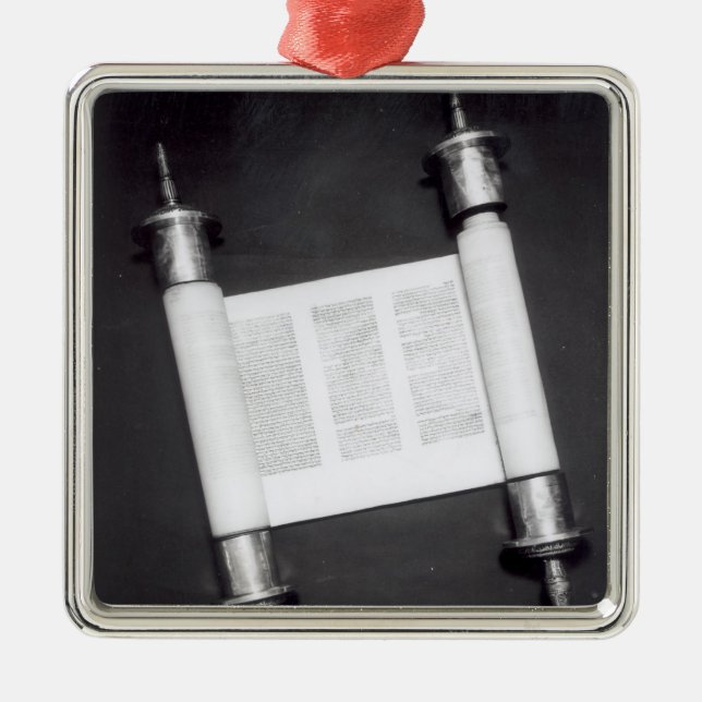 Eine hebräische Rolle Ornament Aus Metall (Vorne)