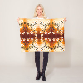 Eine hübsch weiße Blumenschrift mit Gelb Fleecedecke