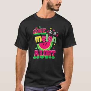 Eine in einem Melon Aun Bday Matching Group Sommer T-Shirt