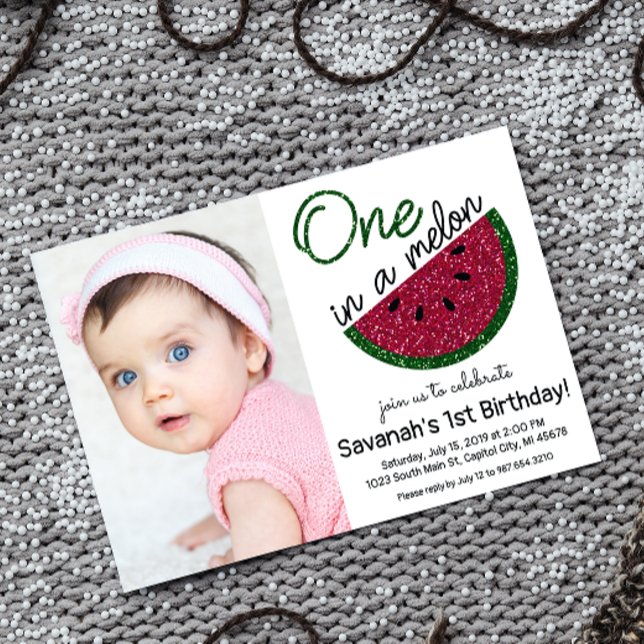 Eine in einem Melon First Birthday Wassermelone-Bi Einladung (Von Creator hochgeladen)