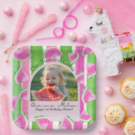 Eine in einem Melon-Geburtstags-Foto Pappteller