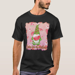 Eine in einem Melon   Green Gnome & Watermelon T-Shirt