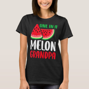 Eine in einem Melon Großraum Wassermelon Familie M T-Shirt