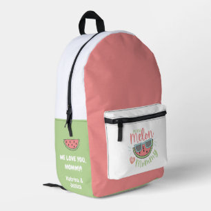 Eine in einem Melon Mommy Rucksack
