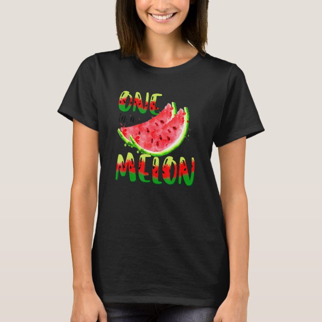 Eine in einem Melon Niedliche Wassermelone T-Shirt (Vorderseite)