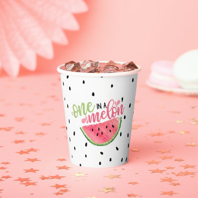 Eine in einem Melon Paper Cup - Rosa Pappbecher (Insitu)