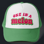 Eine in einer Melon Baseball-Hutkappe Truckerkappe<br><div class="desc">Einer in einer Melone,  Watermelon - Matching Best Friend Hats,  Baseball Hat,  Best Friend Geschenk für jemanden,  der etwas Besonderes ist</div>