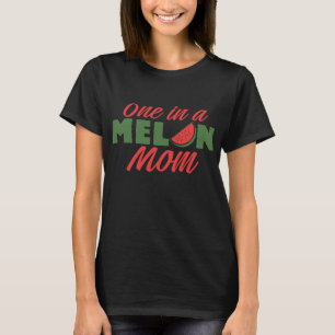 Eine in einer Melon-Mama Mutter Mamas Wassermelone T-Shirt