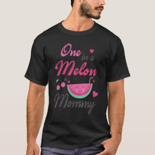 Eine in einer Melon Mommy Mama Mutter Mama glückli T-Shirt