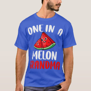 Eine in einer Melone Oma Watermelon Fruchtfamilie T-Shirt