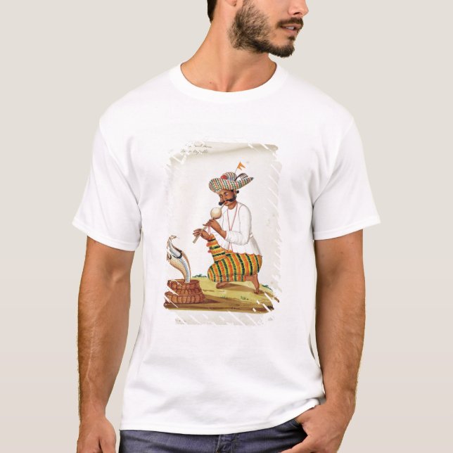 Eine indische Schlange Charmer mit einer Kobra, au T-Shirt (Vorderseite)