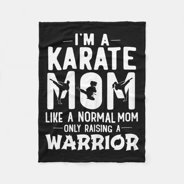 Eine Karate-Mutter wie eine normale Mutter, die nu Fleecedecke (Vorderseite)