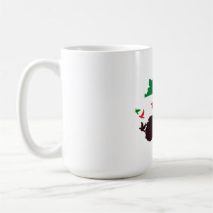 Eine Karte Syriens mit der "Revolution Flag" Kaffeetasse